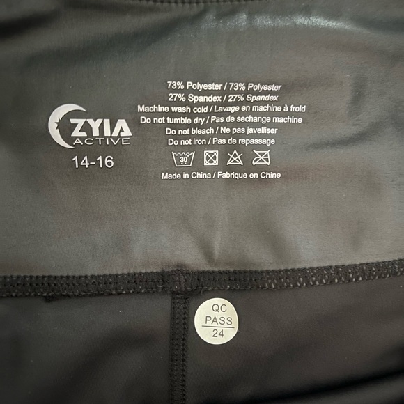Zyia Active Light n Tight Hi-rise 7/8 24" RC NWT - Picture 2 of 4